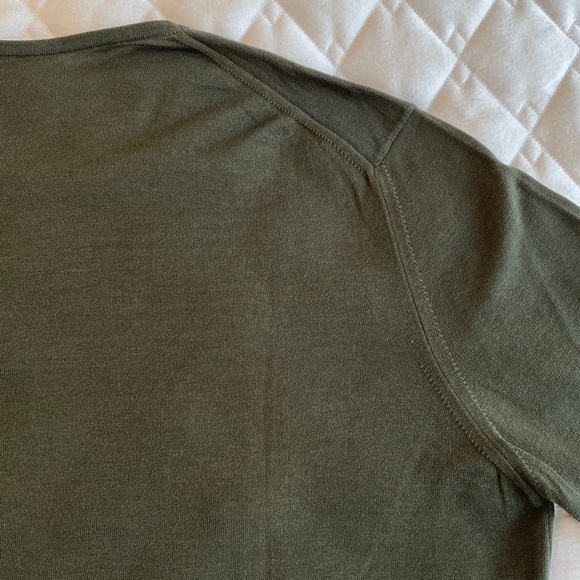 Lightweight Fine Cotton Knit shirt - Picture 4 of 5